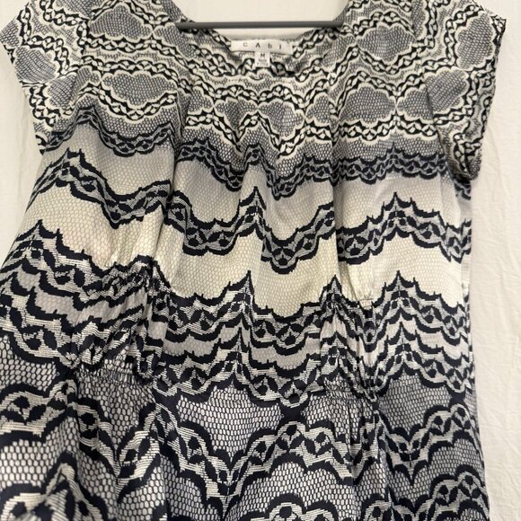 CAbi 100% Silk Women’s Top Blouse Black Gray Cream Cinch Waist Cap Sleeve Medium - Picture 5 of 15